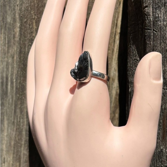 Shungite Ring - Picture 7 of 12